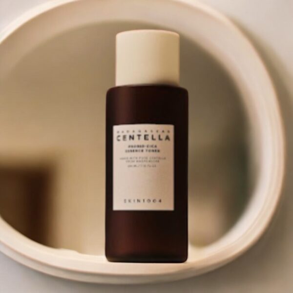 SKIN1004 Madagascar Centella Probio-CICA Essence Toner 7.10 fl oz, 7.1 fl oz - Imagen 5