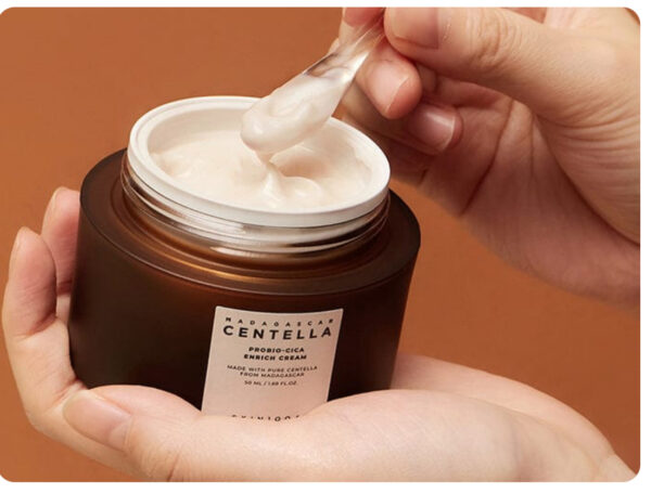 SKIN1004 Madagascar Centella Probio-Cica Enrich Crema 1.69 fl oz, 1.7 fl oz - Imagen 3