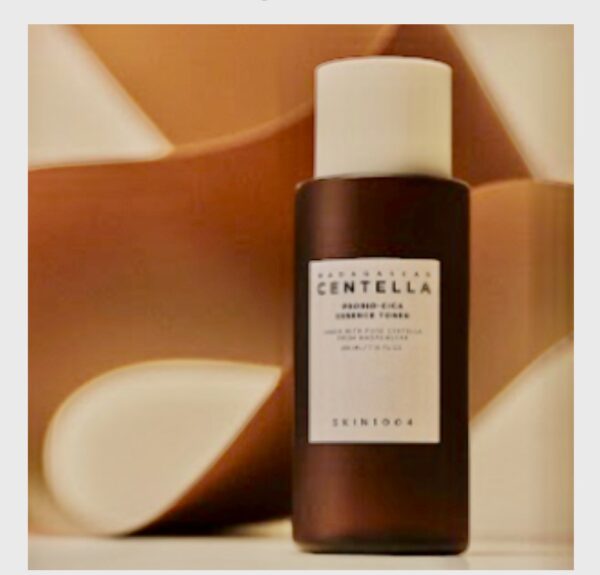 SKIN1004 Madagascar Centella Probio-CICA Essence Toner 7.10 fl oz, 7.1 fl oz - Imagen 4